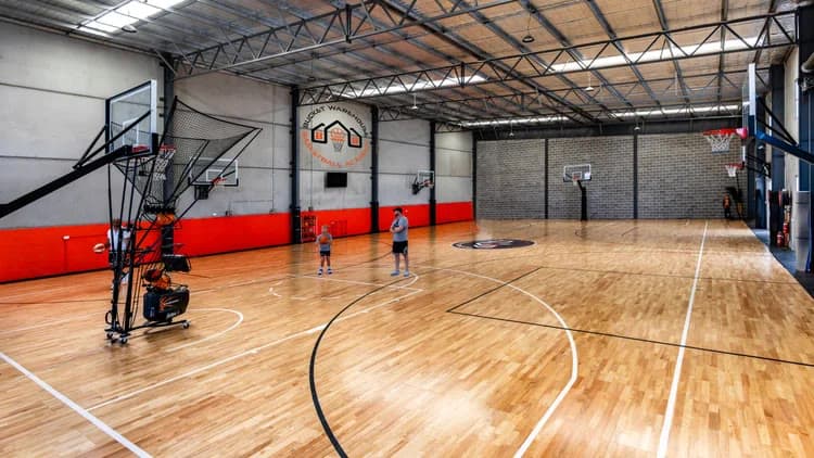 Bucket Warehouse Basketball Academy, image 1